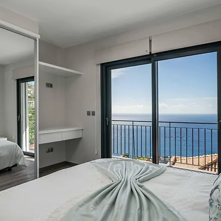 Amaro Sunset Villa Arco da Calheta (Madeira)